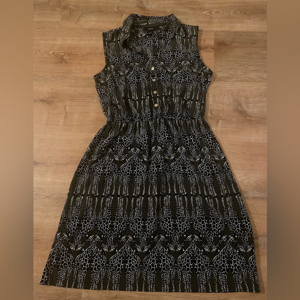 Alfani Black and White Midi Dress Giraffe Print
